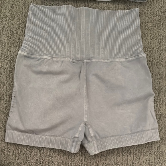 Light Gray Free People Athletic Set - Picture 6 of 6